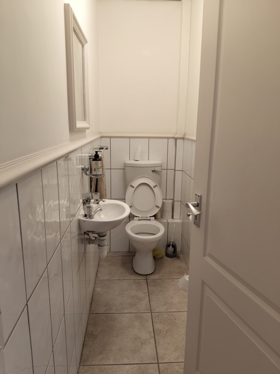 To Let commercial Property for Rent in Muizenberg Western Cape